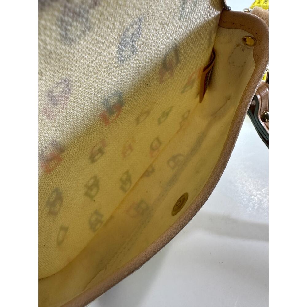 Dooney & Bourke Colorful Rainbow Monogram Logo Wristlet Mini Wallet Bag Purse - Picture 8 of 16